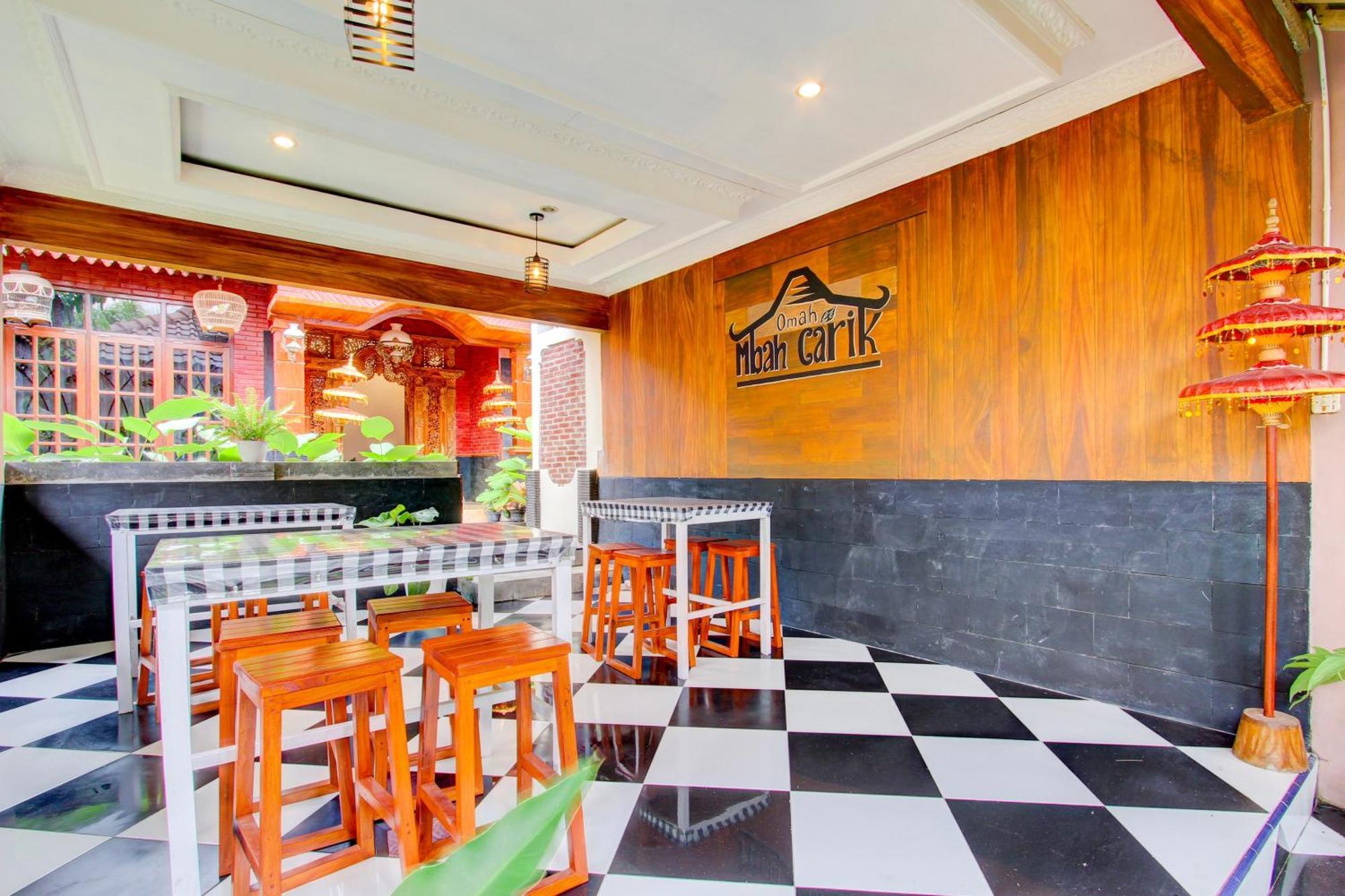 Hotel Oyo 93789 Mbah Carik Syari'ah